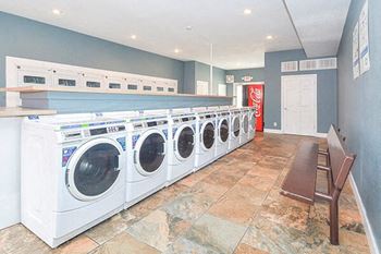 onsite laundry center at apartment complex